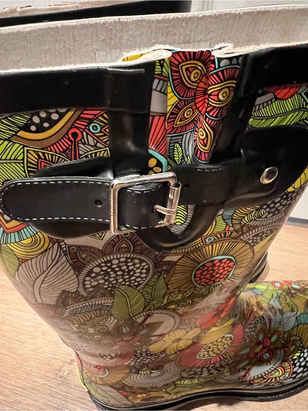 Western Chief | Women’s Floral Rain Boots in Black & Lime Green Multi Color Sz 9 - Picture 11 of 15